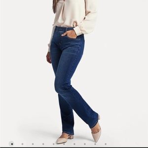 Betabrand Pull On Blue Jeans Size Medium Petite.